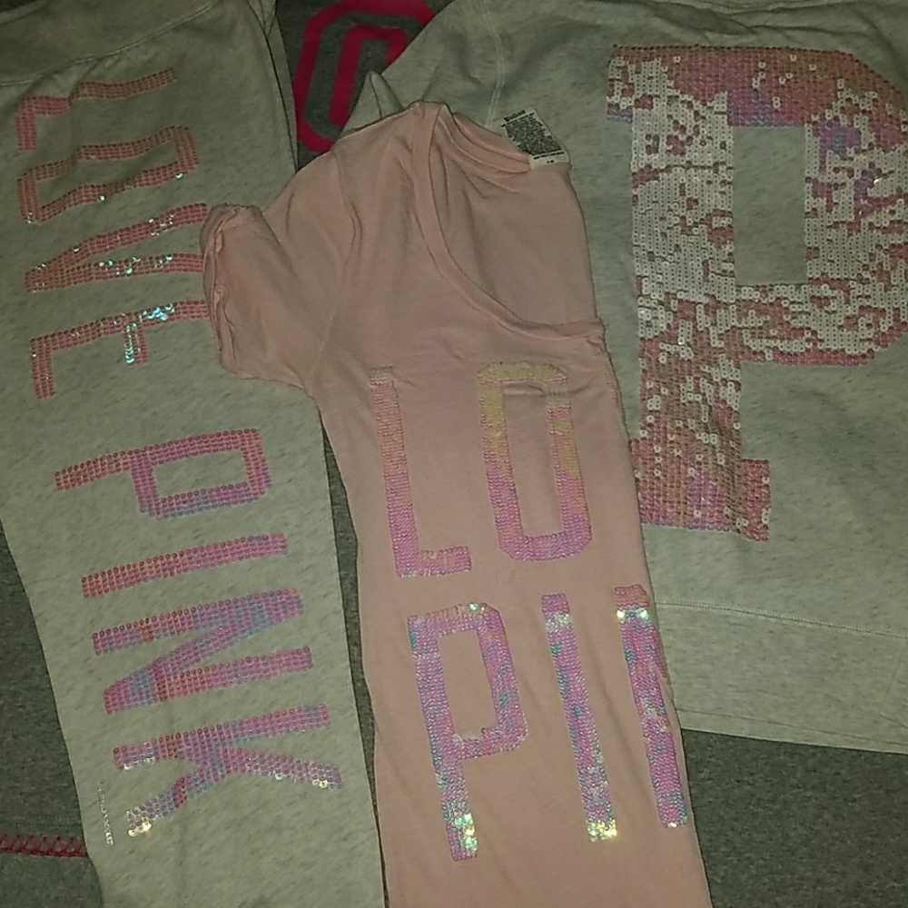 💕XS RARE VSPINK SET💕 - Picture 2 of 8